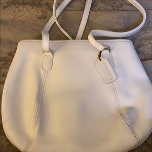 Coach white leather shoulder bag